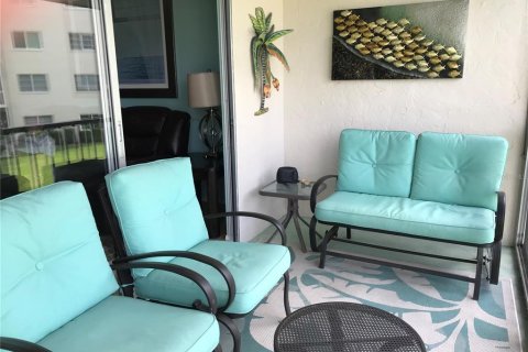 Condo in Bradenton, Florida, 2 bedrooms  № 2113205 - photo 22