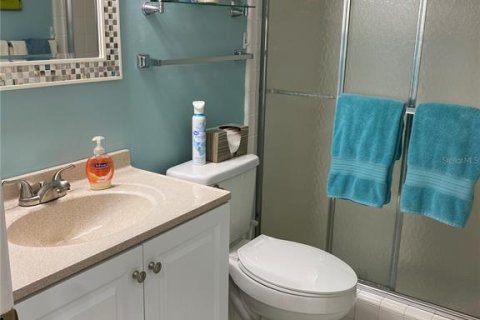 Condo in Bradenton, Florida, 2 bedrooms  № 2113205 - photo 20