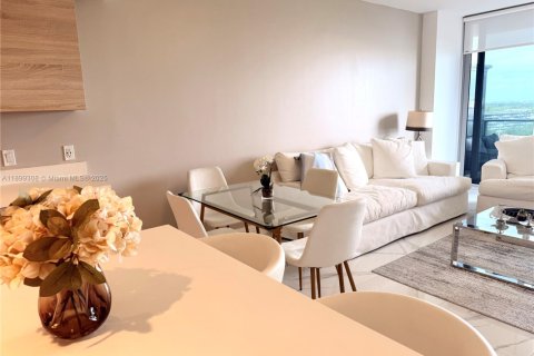 Condo in North Miami Beach, Florida, 2 bedrooms  № 1953128 - photo 22
