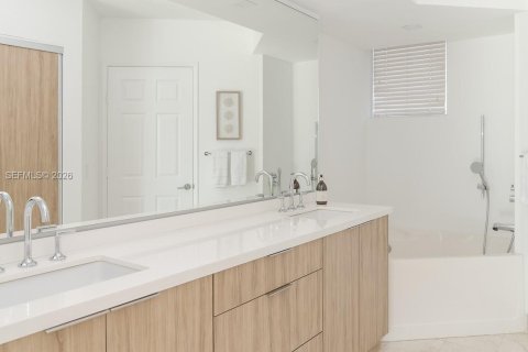 Снять в аренду кондоминиум в Авентура, Флорида 2 спальни, 173.73м2, № 2032216 - фото 12