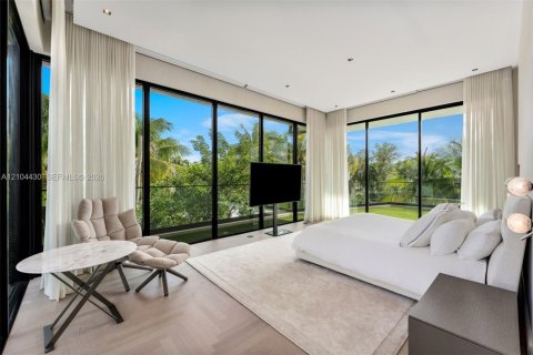 Villa ou maison à vendre à Key Biscayne, Floride: 6 chambres, 403.29 m2 № 2426541 - photo 8