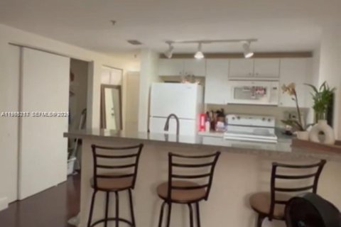 Снять в аренду кондоминиум в Майами, Флорида 40.88м2, № 2050905 - фото 20