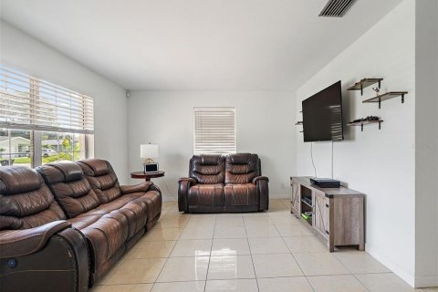 Villa ou maison à vendre à Saint Petersburg, Floride: 3 chambres, 150.5 m2 № 1746916 - photo 7