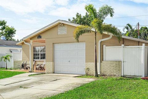 Villa ou maison à vendre à Saint Petersburg, Floride: 3 chambres, 150.5 m2 № 1746916 - photo 3