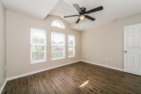 Villa ou maison à louer à Kissimmee, Floride: 3 chambres, 174.1 m2 № 2386791 - photo 12