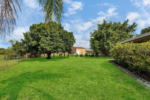 Casa en alquiler en Englewood, Florida, 2 dormitorios, 92.34 m2 № 1512258 - foto 16