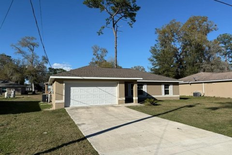 Villa ou maison à louer à Ocala, Floride: 3 chambres, 123.75 m2 № 2403728 - photo 2