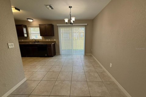 Villa ou maison à louer à Ocala, Floride: 3 chambres, 123.75 m2 № 2403728 - photo 5