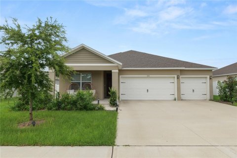 House in Bartow, Florida 4 bedrooms, 192.68 sq.m. № 2285510
