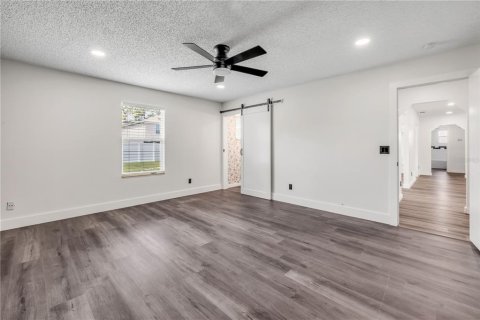 House in Edgewater, Florida 3 bedrooms, 139.35 sq.m. № 1900410 - photo 27