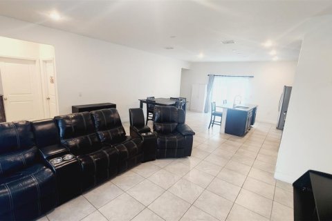 House in Ocala, Florida 4 bedrooms, 146.6 sq.m. № 1914070 - photo 6