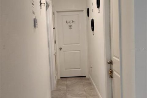House in Ocala, Florida 4 bedrooms, 146.6 sq.m. № 1914070 - photo 8