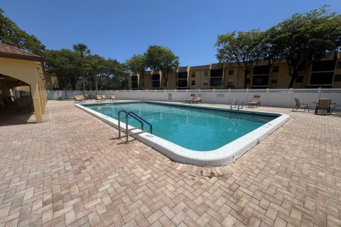 Condo in Boca Raton, Florida, 1 bedroom  № 2171454 - photo 20