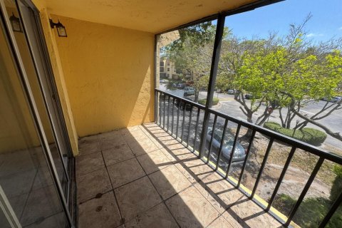 Condo in Boca Raton, Florida, 1 bedroom  № 2171454 - photo 10