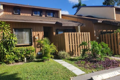Townhouse in Davie, Florida 2 bedrooms, 123.19 sq.m. № 1952118 - photo 27