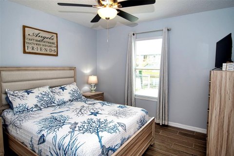 House in Hudson, Florida 2 bedrooms, 112.78 sq.m. № 2110368 - photo 25