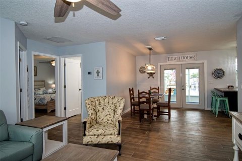 House in Hudson, Florida 2 bedrooms, 112.78 sq.m. № 2110368 - photo 16
