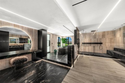 Villa ou maison à vendre à Boca Raton, Floride: 6 chambres, 965.35 m2 № 2021514 - photo 21