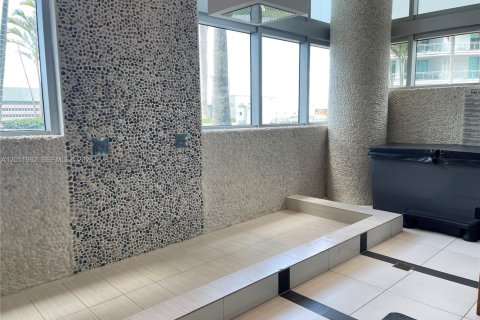 Купить кондоминиум в Майами, Флорида 2 спальни, 102.1м2, № 2173696 - фото 11