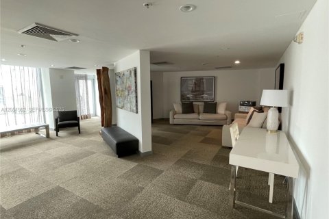 Купить кондоминиум в Майами, Флорида 2 спальни, 102.1м2, № 2173696 - фото 6