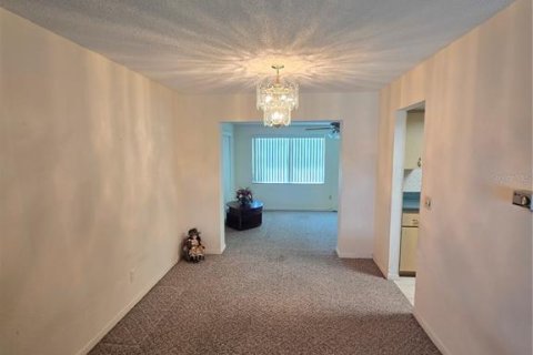 Casa en venta en Pinellas Park, Florida, 2 dormitorios, 147.44 m2 № 1823975 - foto 29