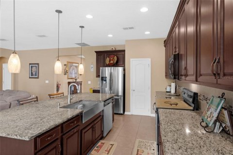 Villa ou maison à vendre à Minneola, Floride: 4 chambres, 264.59 m2 № 1916188 - photo 11