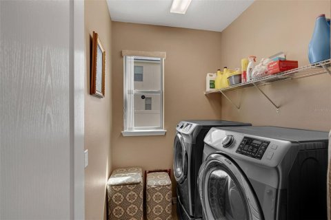 Villa ou maison à vendre à Minneola, Floride: 4 chambres, 264.59 m2 № 1916188 - photo 17