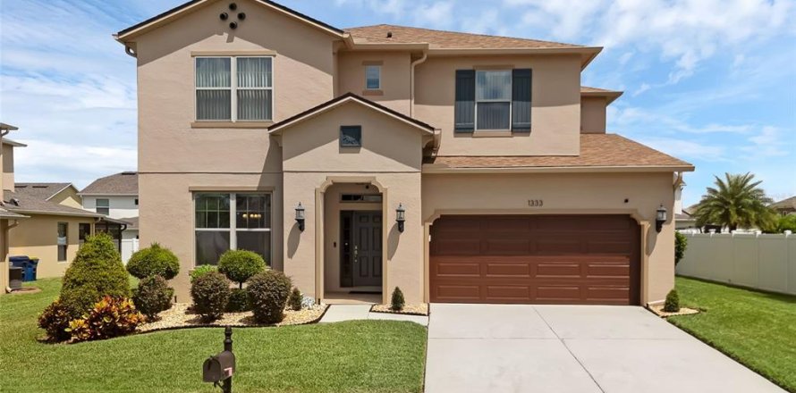 Villa ou maison à Minneola, Floride 4 chambres, 264.59 m2 № 1916188
