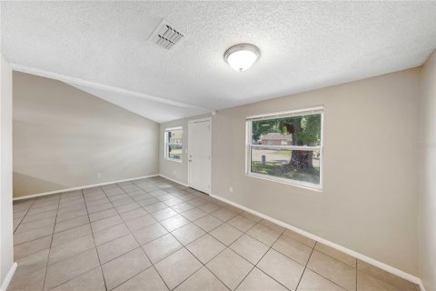 House in Tampa, Florida 2 bedrooms, 88.91 sq.m. № 1813033 - photo 6