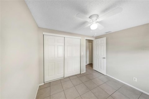 House in Tampa, Florida 2 bedrooms, 88.91 sq.m. № 1813033 - photo 15