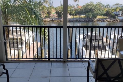 Condo in Delray Beach, Florida, 2 bedrooms  № 1865431 - photo 3