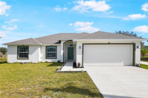 Villa ou maison à Kissimmee, Floride 4 chambres, 162.58 m2 № 2237807