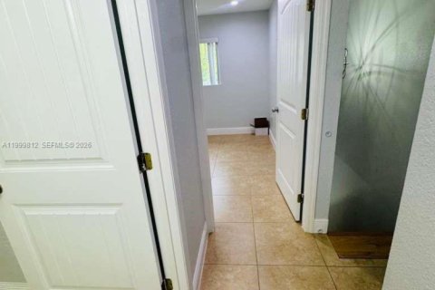 Copropriété à vendre à Miami, Floride: 3 chambres, 123.1 m2 № 2189334 - photo 14