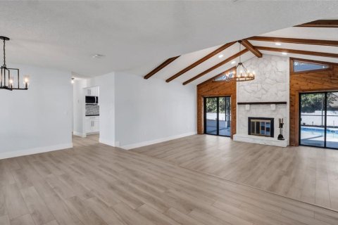 Villa ou maison à louer à Palm Harbor, Floride: 3 chambres, 180.88 m2 № 1829606 - photo 4