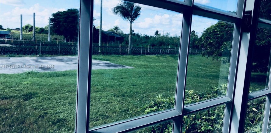 Villa ou maison à Homestead, Floride 4 chambres, 232.26 m2 № 1706525