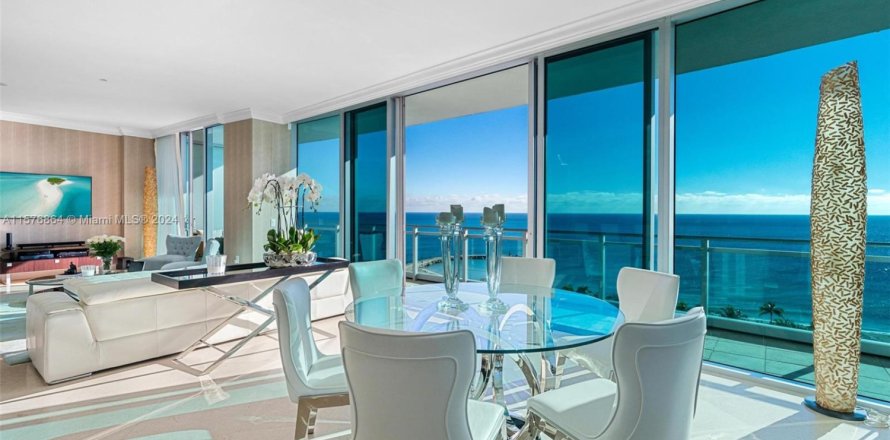 Condo à Bal Harbour, Floride, 2 chambres  № 1977312