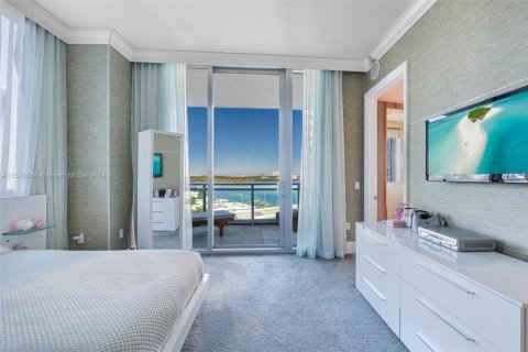 Copropriété à louer à Bal Harbour, Floride: 2 chambres, 198.44 m2 № 1977312 - photo 14