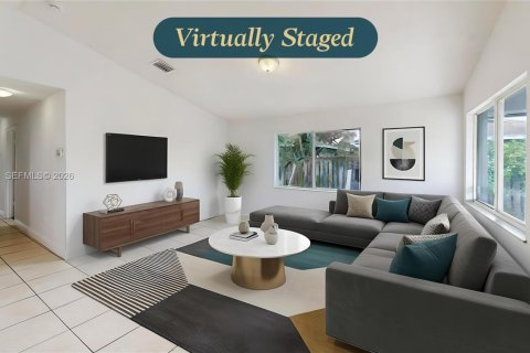 House in Florida City, Florida 3 bedrooms, 126.16 sq.m. № 2066205 - photo 9