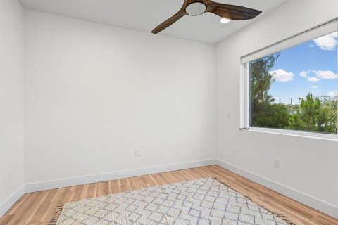 Townhouse in Clearwater, Florida 3 bedrooms, 310.39 sq.m. № 2201719 - photo 26