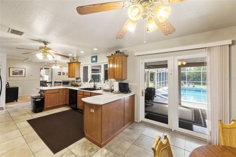 Casa en venta en Port Charlotte, Florida, 4 dormitorios, 176.61 m2 № 1422685 - foto 5