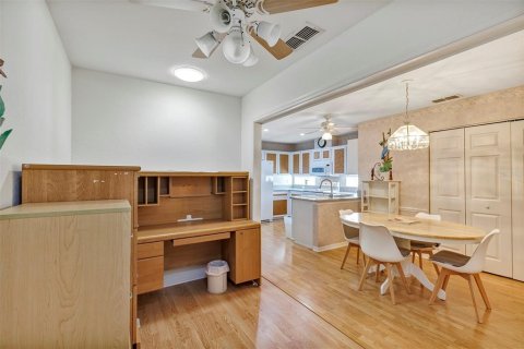 Casa en venta en Ocala, Florida, 2 dormitorios, 156.73 m2 № 2387420 - foto 10