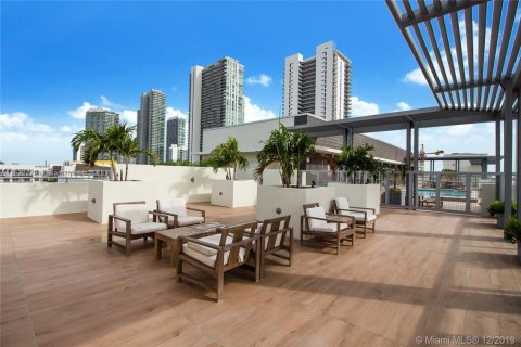 Condo in Miami, Florida, 2 bedrooms  № 1944218 - photo 19
