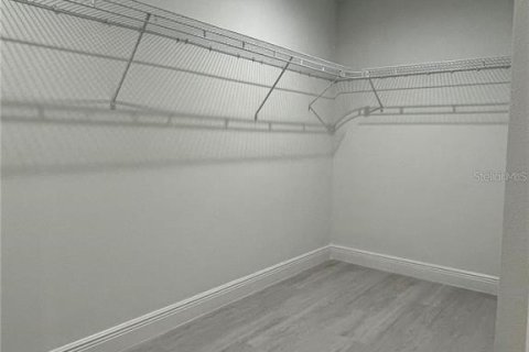 Купить виллу или дом в Киссимми, Флорида 9 комнат, 169.08м2, № 1082571 - фото 8