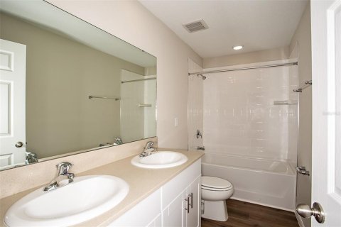 Villa ou maison à vendre à Haines City, Floride: 5 chambres, 268.67 m2 № 2149532 - photo 17