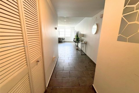 Copropriété à vendre à Aventura, Floride: 1 chambre, 81.1 m2 № 1961508 - photo 6