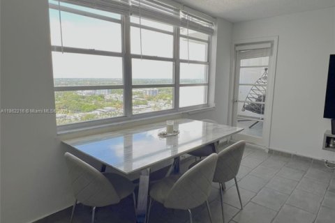 Copropriété à vendre à Aventura, Floride: 1 chambre, 81.1 m2 № 1961508 - photo 14