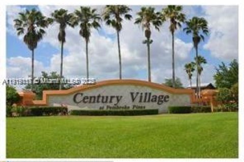 Copropriété à vendre à Pembroke Pines, Floride: 1 chambre, 97.18 m2 № 1971243 - photo 13