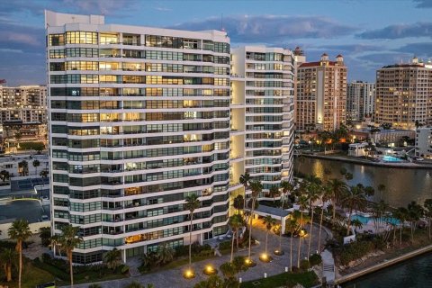 Copropriété à vendre à Sarasota, Floride: 2 chambres, 152.55 m2 № 1525298 - photo 1