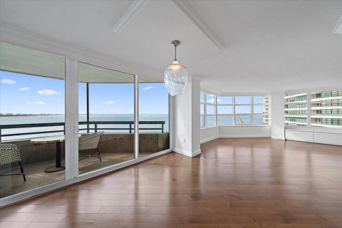 Copropriété à vendre à Sarasota, Floride: 2 chambres, 152.55 m2 № 1525298 - photo 18