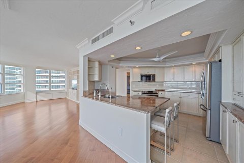 Copropriété à vendre à Sarasota, Floride: 2 chambres, 152.55 m2 № 1525298 - photo 19